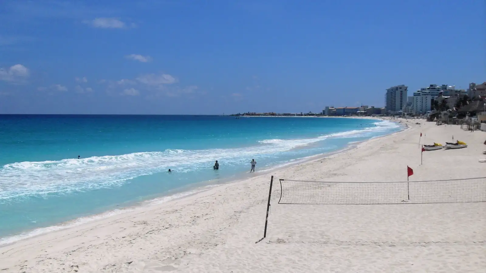 Playa Delfines