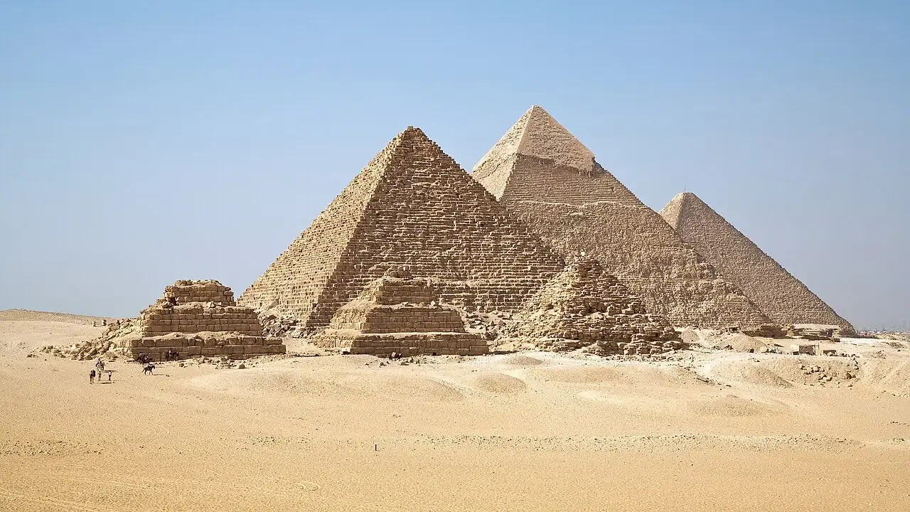 Pirâmides de Gizé