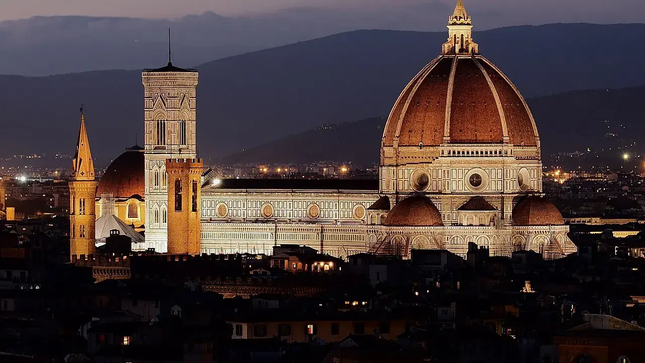 Catedral de Santa Maria del Fiore e a cúpula
