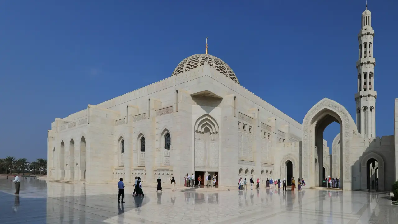 Sultan Qaboos Grand Mosque