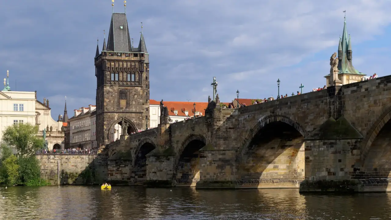 Ponte Carlos