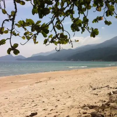 Praia de Lopes Mendes