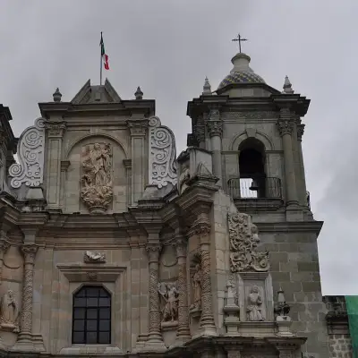 Basílica de Nuestra Señora de la Soledad