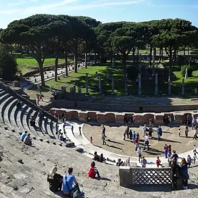 Ostia Antica, o teatro